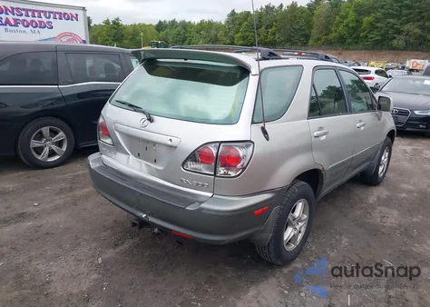 2002 Lexus Rx 300 from USA, damaged, VIN JTJHF10U920274131